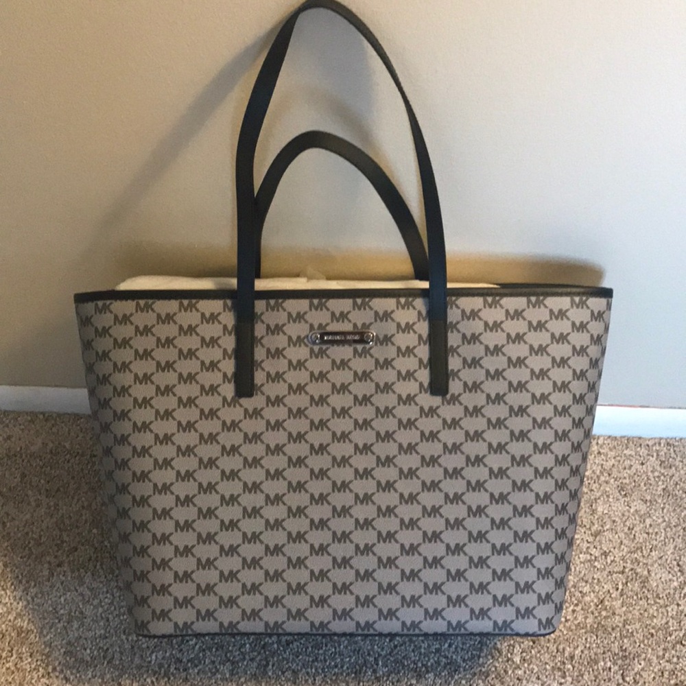 ‼️REDUCED PRICE‼️ MICHAEL Michael Kors Tote Bag